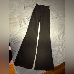 Lululemon Full-On Luxtreme Groove Pants